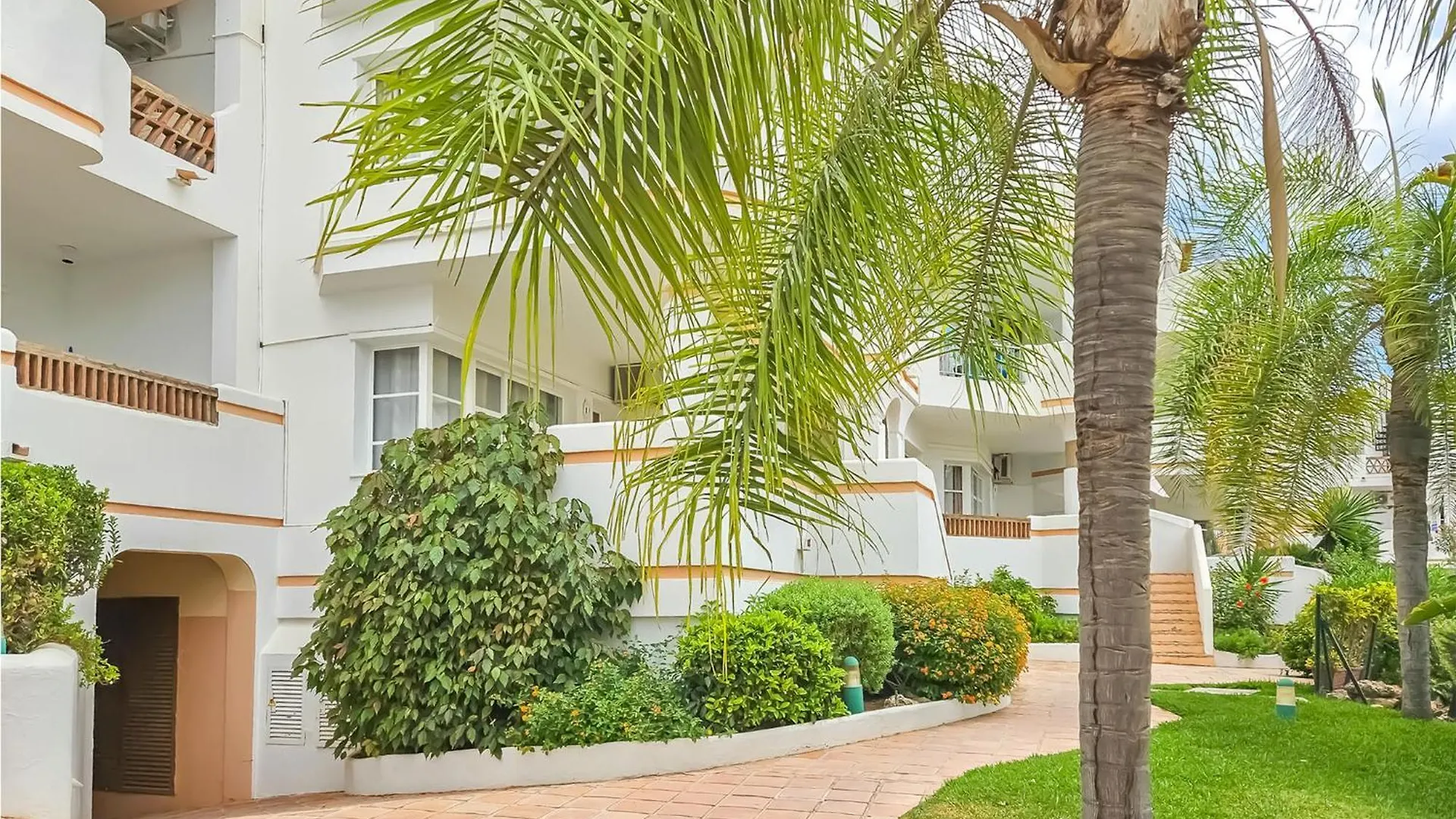 1 Bedroom Cozy Apartment In Mijas Golf Santa Fe de los Boliches 0*,  Spanien